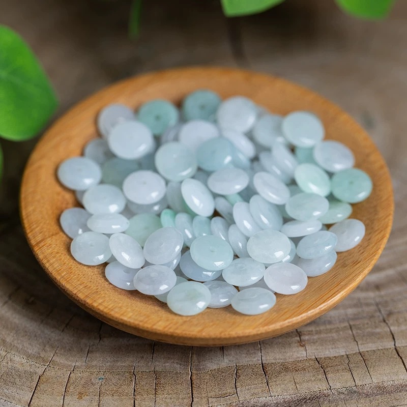 10pcs Natural Emerald White Ja - Women'S Fashion Jewellery recension och pris