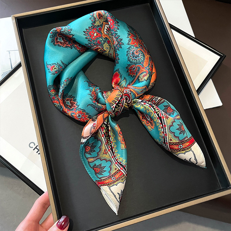 100% Real Silk Square Scarf Wo - Women Fashion Necktie recension och pris
