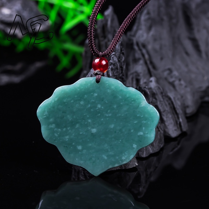 Real Burmese A Emerald Jade Bl - Women'S Fashion Jewellery recension och pris