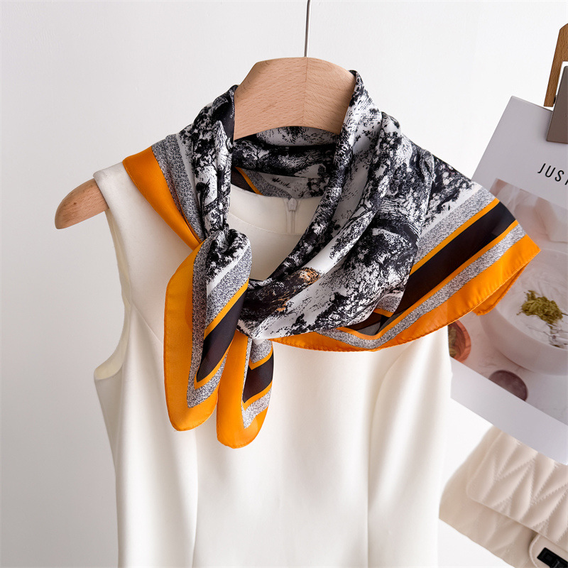 Luxury Jungle Printed Scarves  - Women Fashion Necktie recension och pris